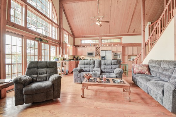 76 Bigelow Road Douglas, MA 01516 - Photo 5 of 23 Gallery Image 5