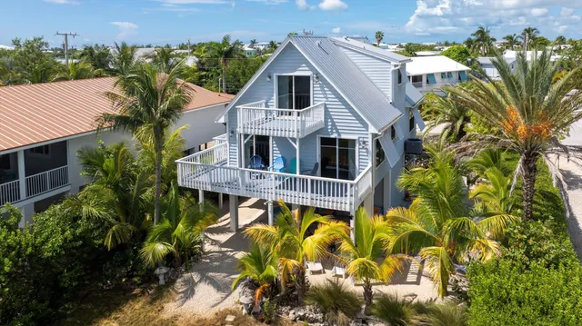 $1,025,000 | 231 West Indies Drive, Summerland Key, FL 33042