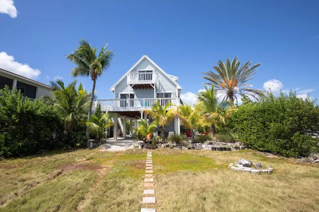 $1,025,000 | 231 West Indies Drive, Summerland Key, FL 33042