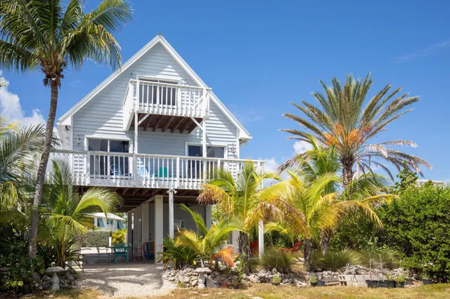 $1,025,000 | 231 West Indies Drive, Summerland Key, FL 33042
