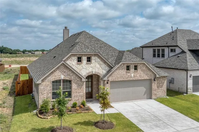 $399,000 | 2132 Spyglass Drive, Royse City, TX 75189