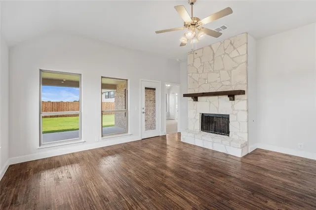 $399,000 | 2132 Spyglass Drive, Royse City, TX 75189