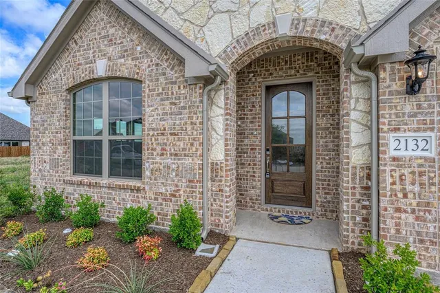 $399,000 | 2132 Spyglass Drive, Royse City, TX 75189