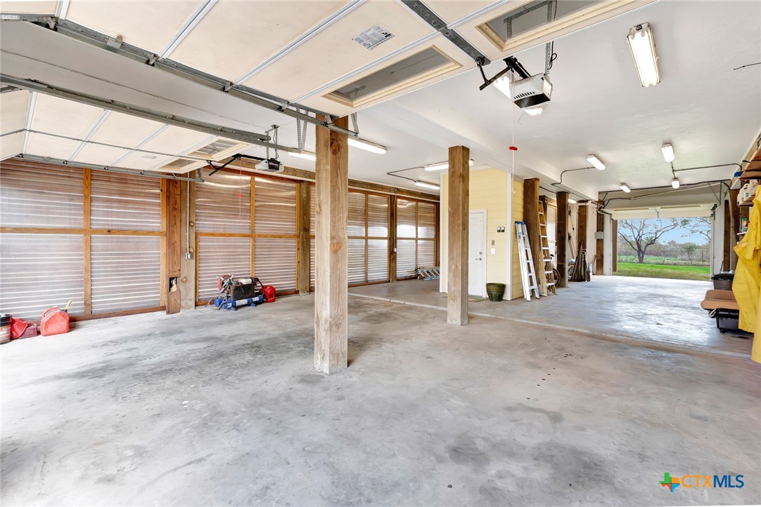 8036 Highway 316 Port Lavaca, TX 77979 - Photo 24 of 39