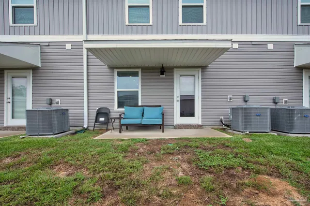 $1,950 | 6316 Grove Park Drive, Pensacola, FL 32504