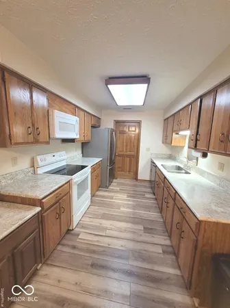 $219,900 | 8439 Chapel Pines Drive, Unit 84, Indianapolis, IN 46234