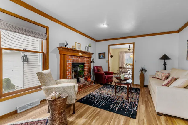 $429,900 | 2768 Independence Drive, Green Bay, WI 54304