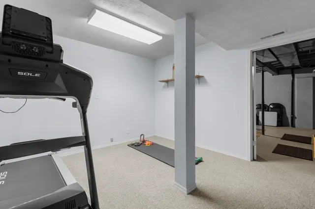 $429,900 | 2768 Independence Drive, Green Bay, WI 54304