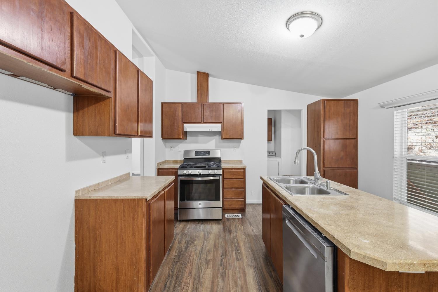 4328 Godley Road Lincoln, CA 95648 - Photo 4 of 63
