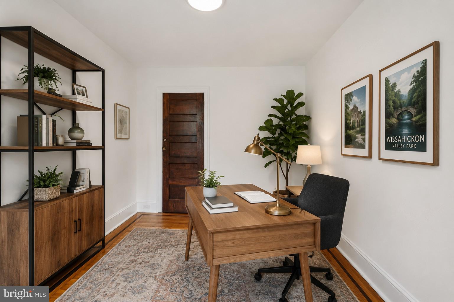 7119 Cresheim Road Philadelphia, PA 19119 - Photo 19 of 29 Middle Room Virtually Staged