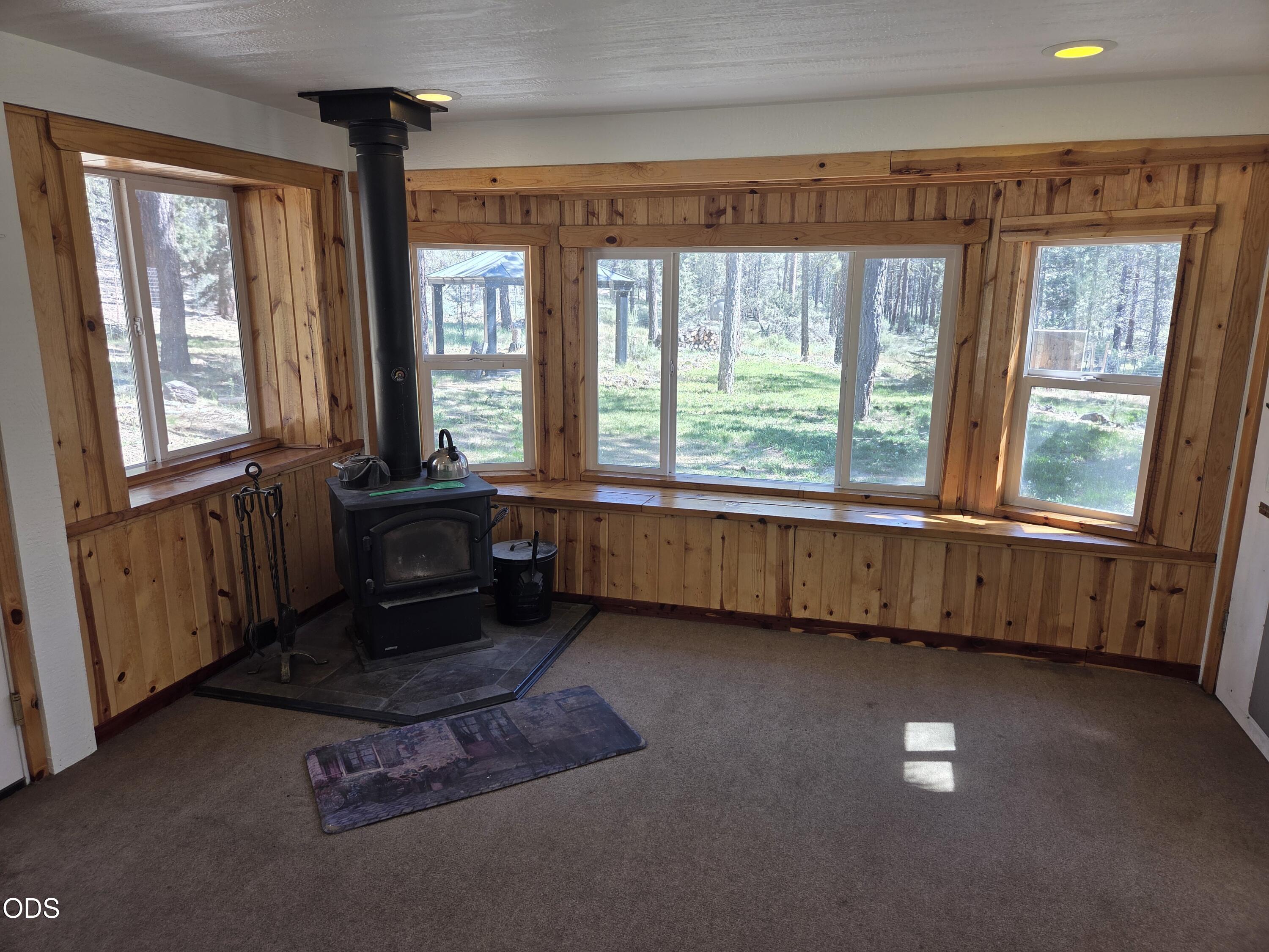 31710 Spaniel Lane Bonanza, OR 97623 - Photo 23 of 48