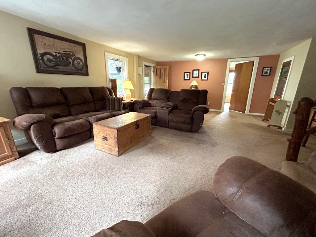 329 Port Road Binghamton, NY 13901 - Photo 11 of 50 Gallery Image 11