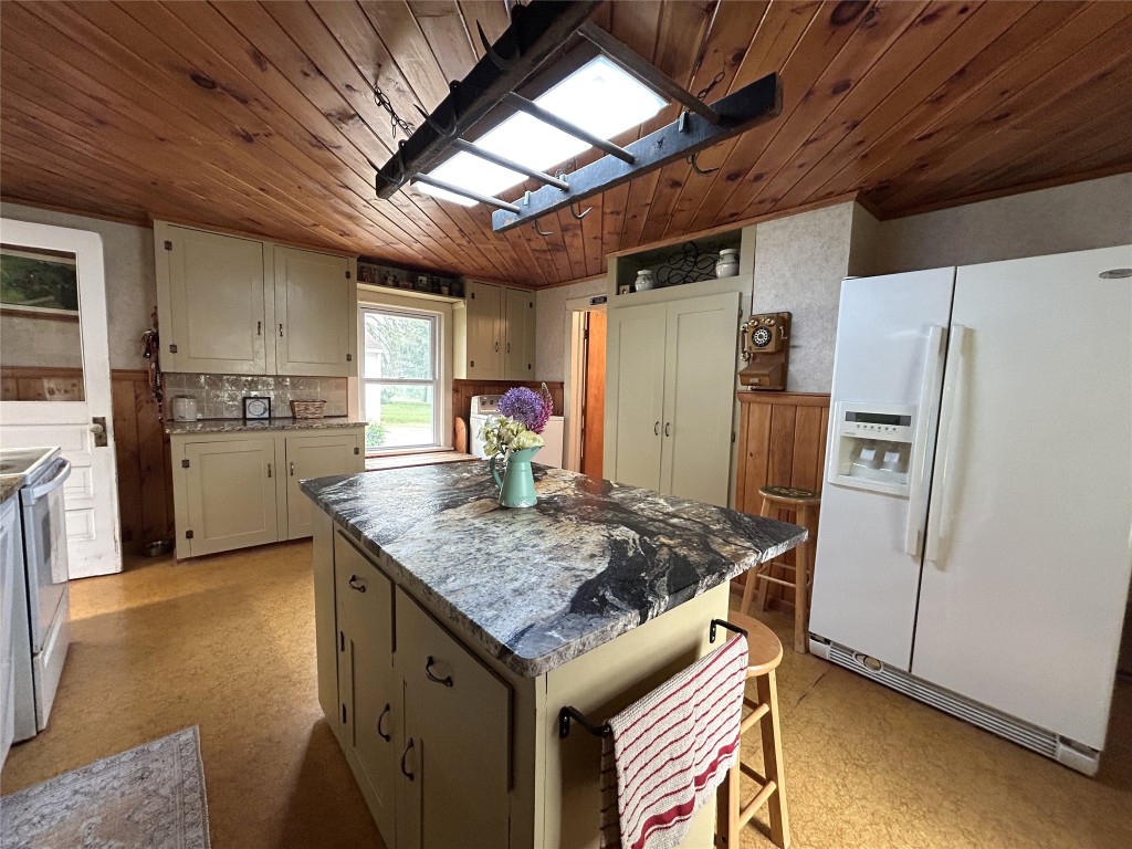 329 Port Road Binghamton, NY 13901 - Photo 17 of 50 Gallery Image 17