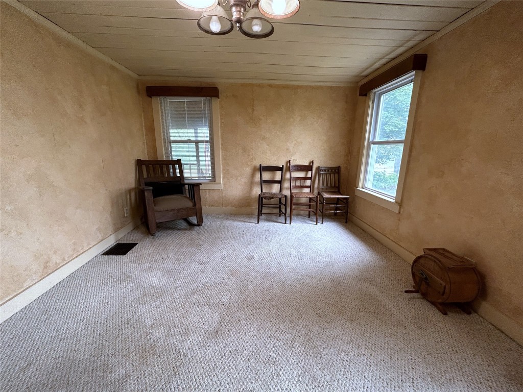 329 Port Road Binghamton, NY 13901 - Photo 21 of 50 Gallery Image 21