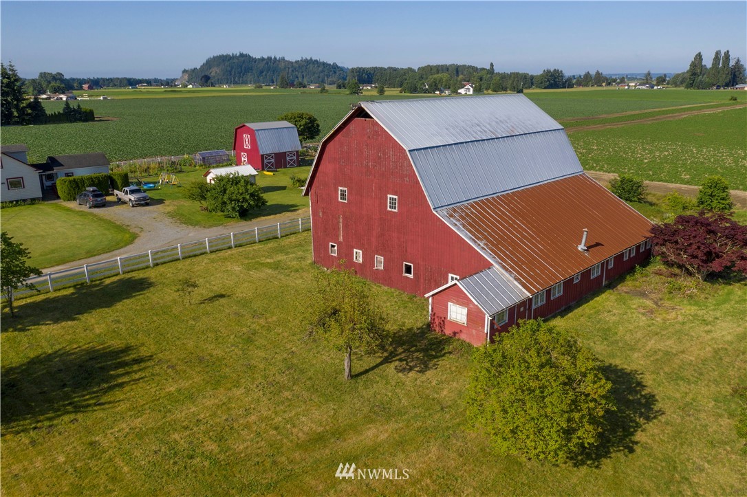 8680 Collins Road Sedro-Woolley, WA 98284 - Photo 13 of 21 Gallery Image 13