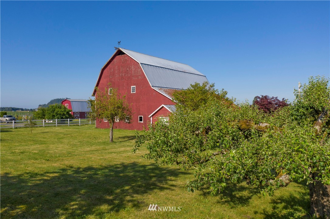8680 Collins Road Sedro-Woolley, WA 98284 - Photo 14 of 21 Gallery Image 14