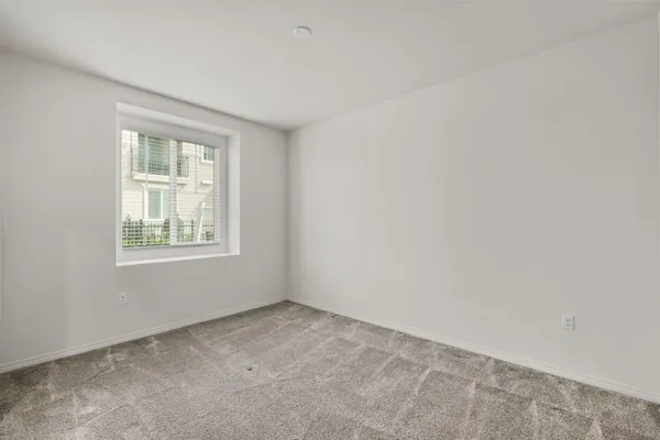 $480,000 | 16650 Wyndham Lane, Unit 4, Fontana, CA 92336