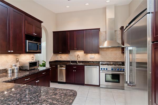 75 Esty Farm Road Newton, MA 02459 - Photo 8 of 22