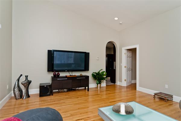 75 Esty Farm Road Newton, MA 02459 - Photo 10 of 22