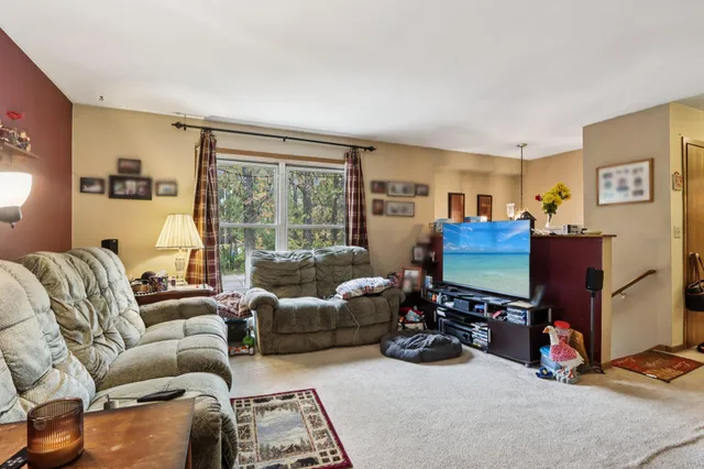 $395,000 | 4504 Sunset Road, Waterford, WI 53185