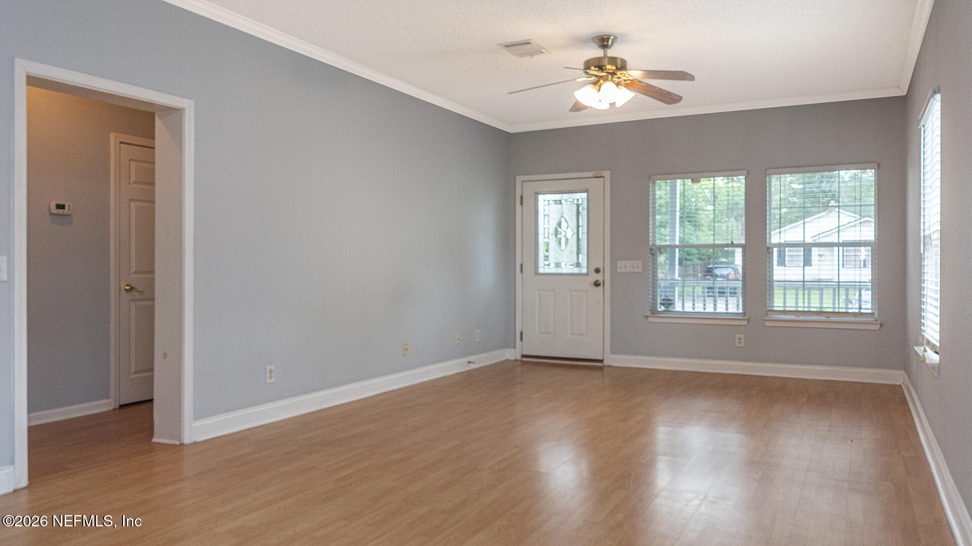 3237 Mayflower Street Jacksonville, FL 32205 - Photo 6 of 24 Living Room