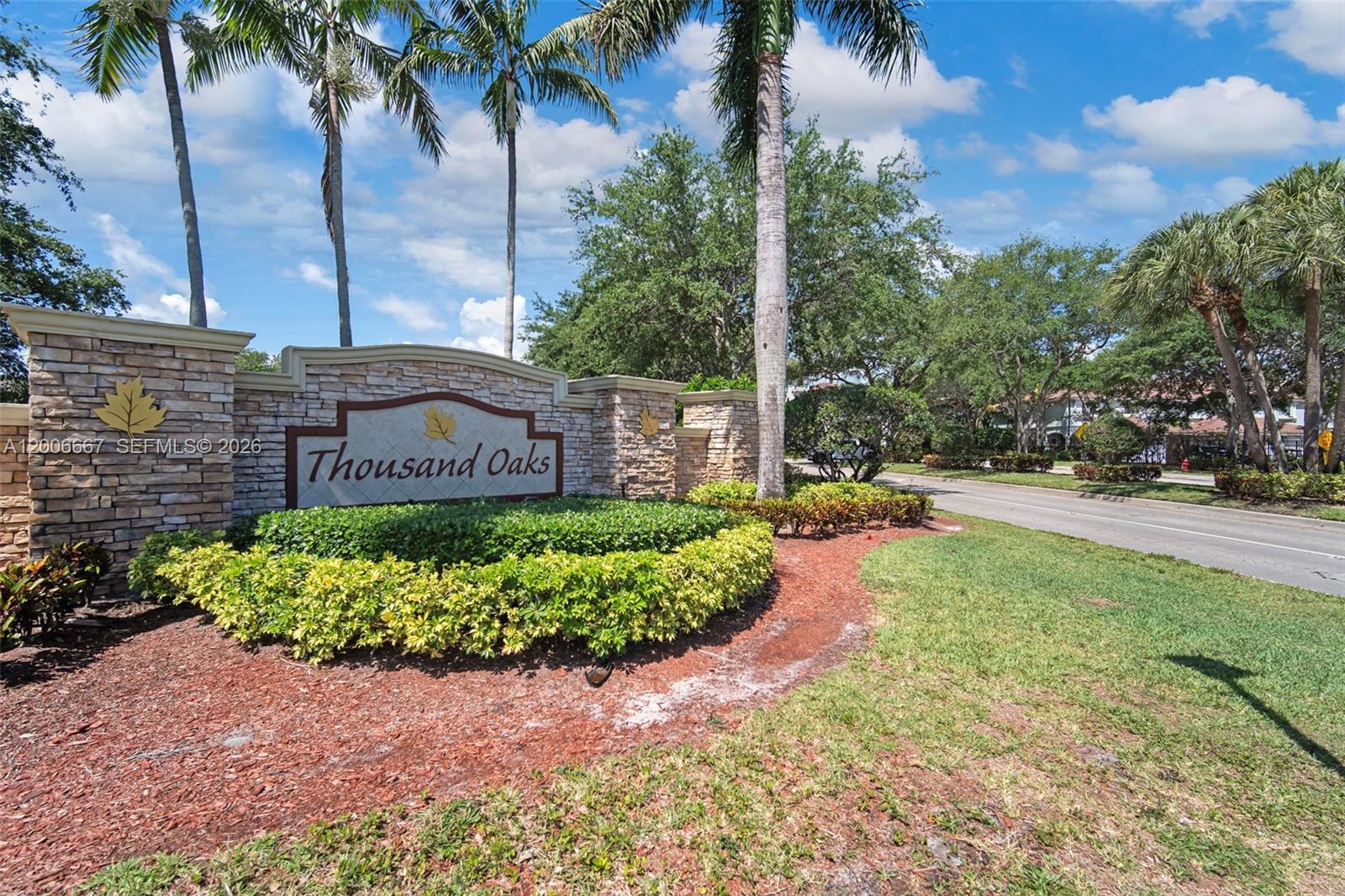 1225 Rose Gate Boulevard Riviera Beach, FL 33404 - Photo 2 of 31
