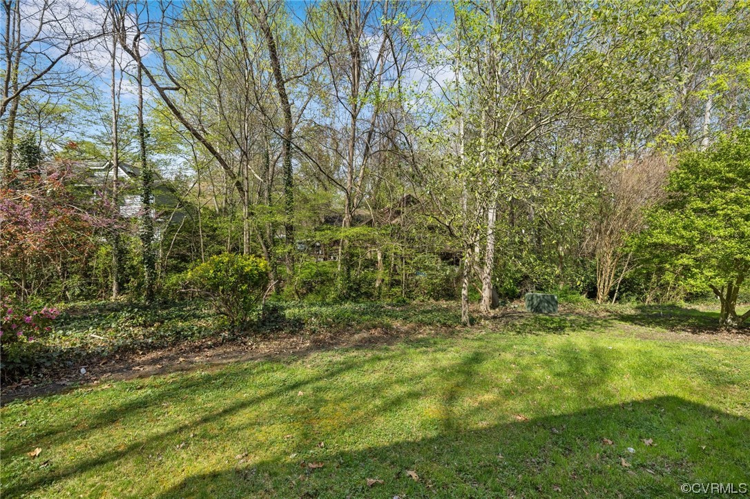 5820 Spinnaker Cove Road Midlothian, VA 23112 - Photo 28 of 33 Gallery Image 28