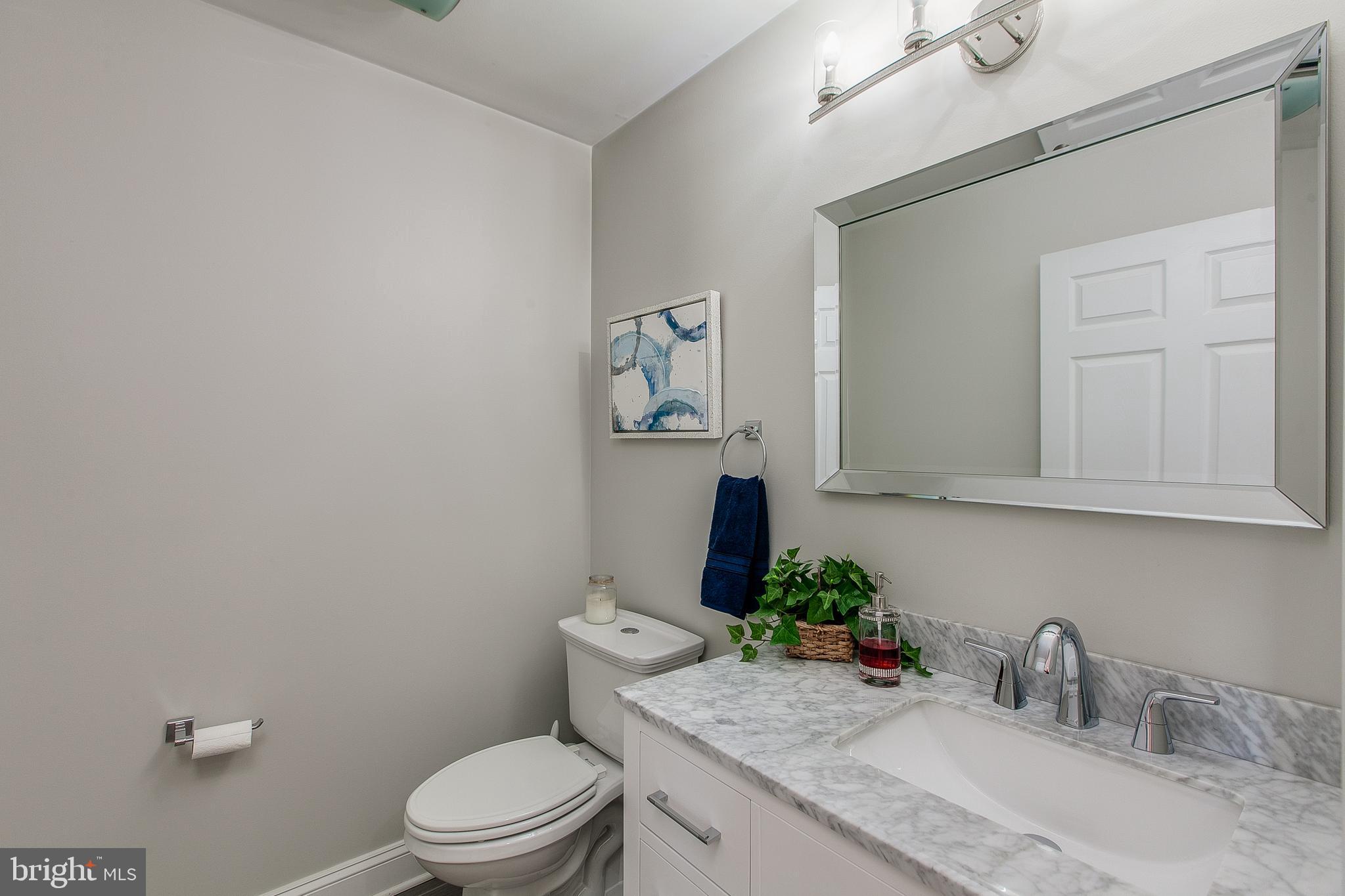 5060 Walnut Grove Road Taneytown, MD 21787 - Photo 34 of 54 Half bath