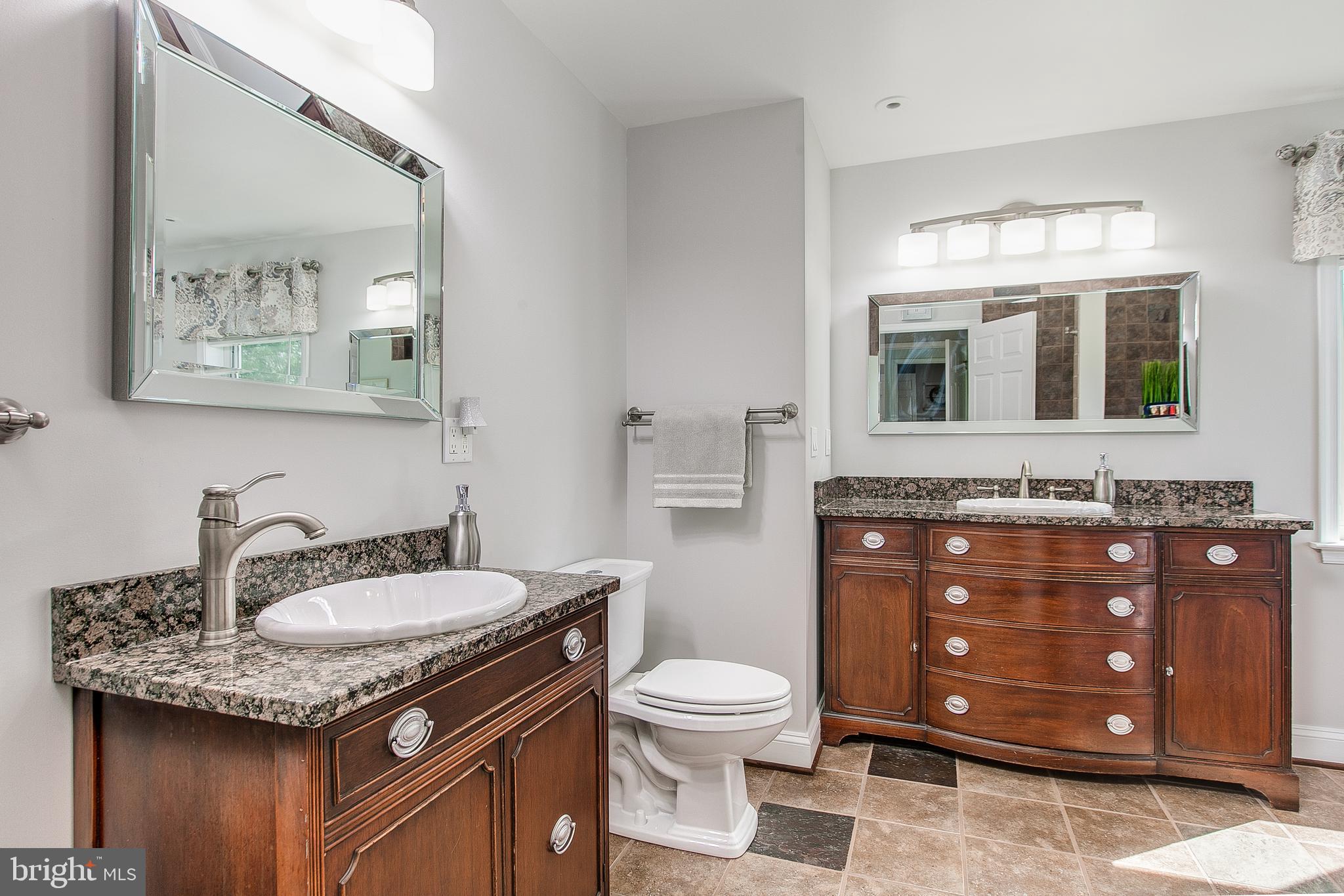 5060 Walnut Grove Road Taneytown, MD 21787 - Photo 44 of 54 2nd Floor Master Bathroom