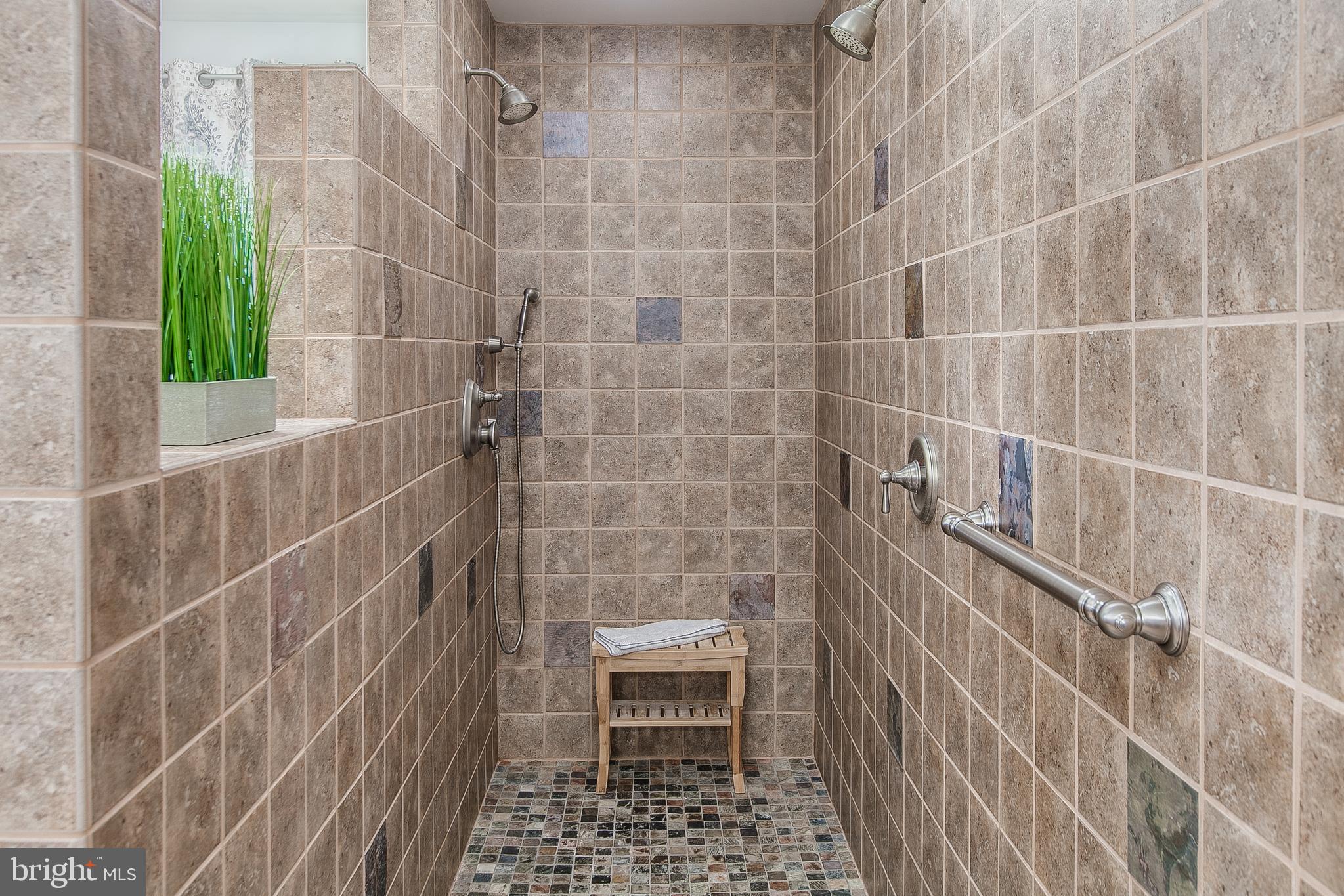 5060 Walnut Grove Road Taneytown, MD 21787 - Photo 45 of 54 2nd Floor Master Bathroom