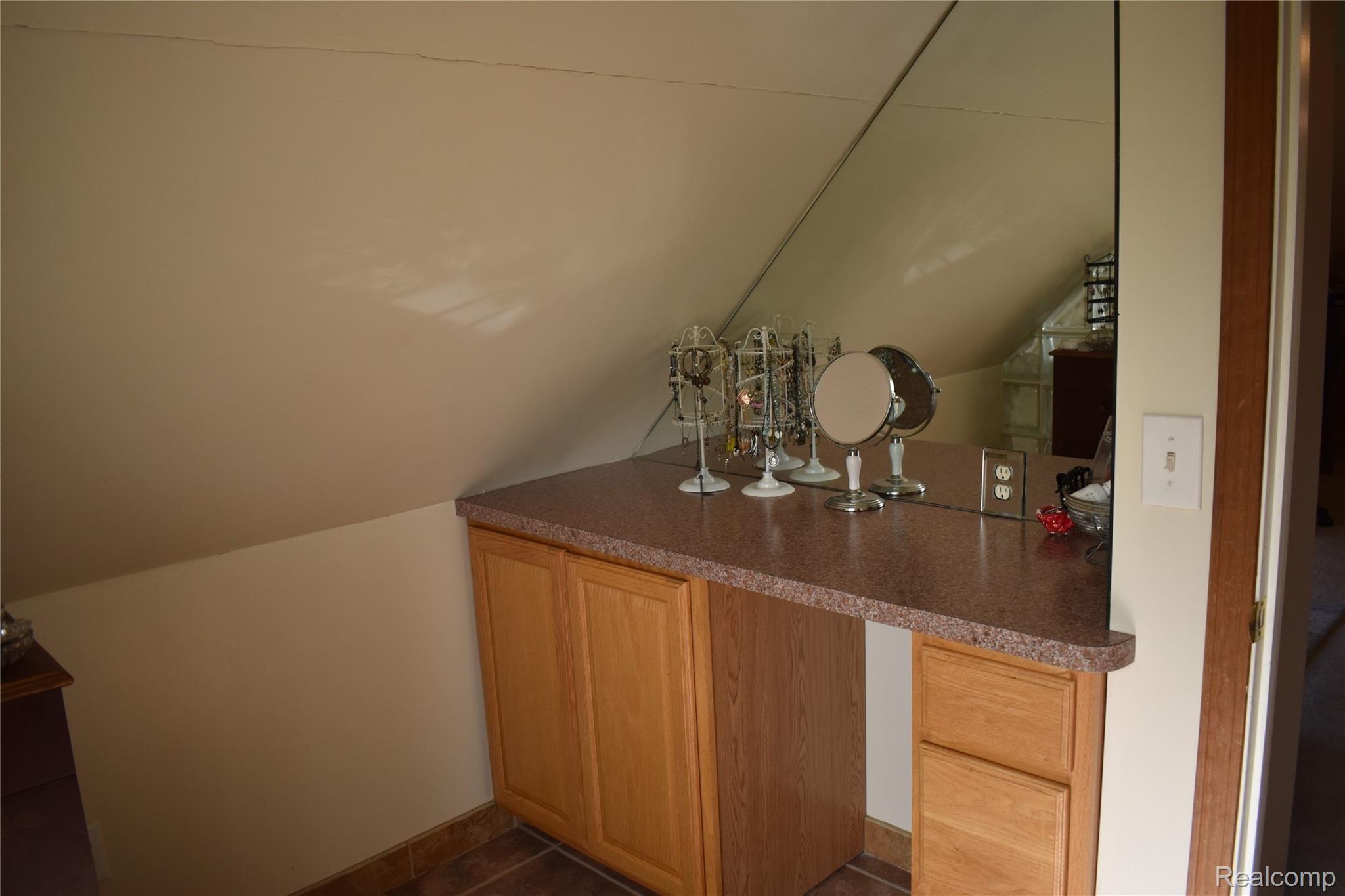 11147 Brimley Road Webberville, MI 48892 - Photo 14 of 28 DSC_0459.JPG