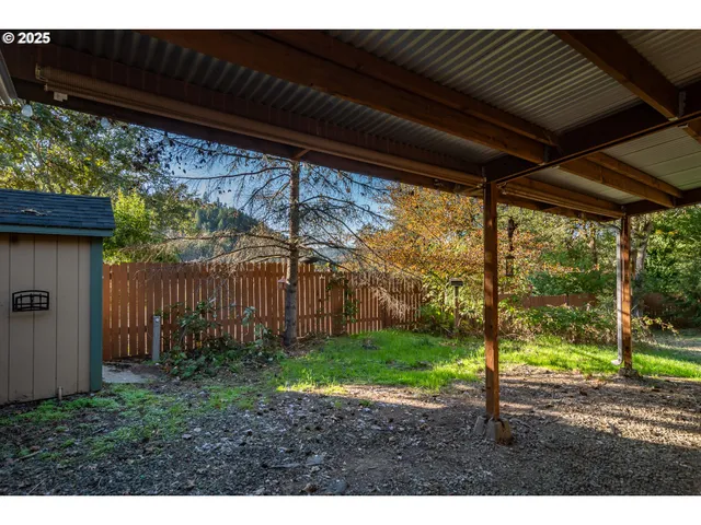 $214,000 | 839 Union Gap Loop, Oakland, OR 97462