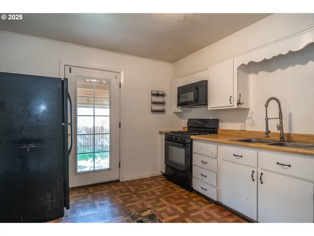 $214,000 | 839 Union Gap Loop, Oakland, OR 97462