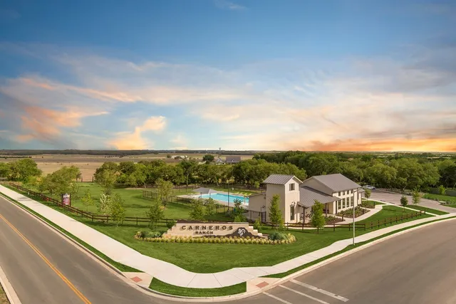 $707,516 | 1733 Sauterne Drive, Leander, TX 78641