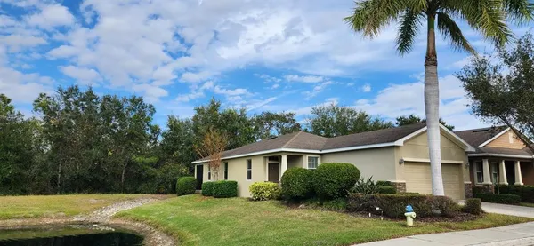 $2,400 | 8710 Karpeal Drive, Sarasota, FL 34238
