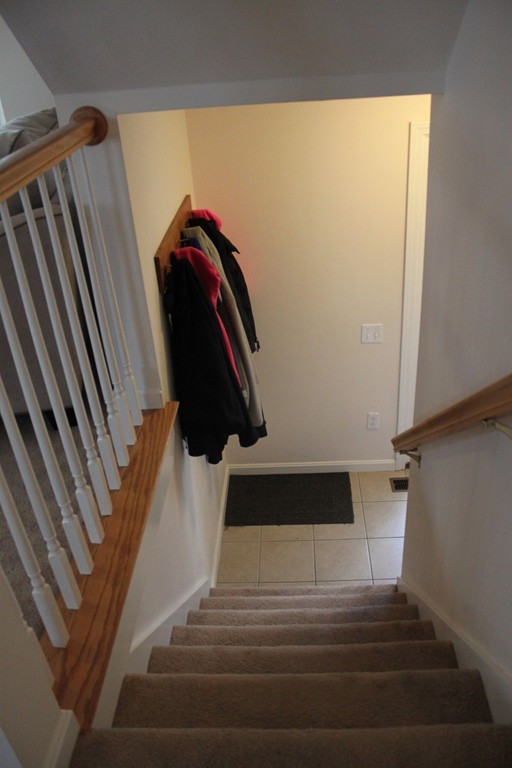 18 Pearlbush Path Worcester, MA 01607 - Photo 9 of 25 a view of entryway