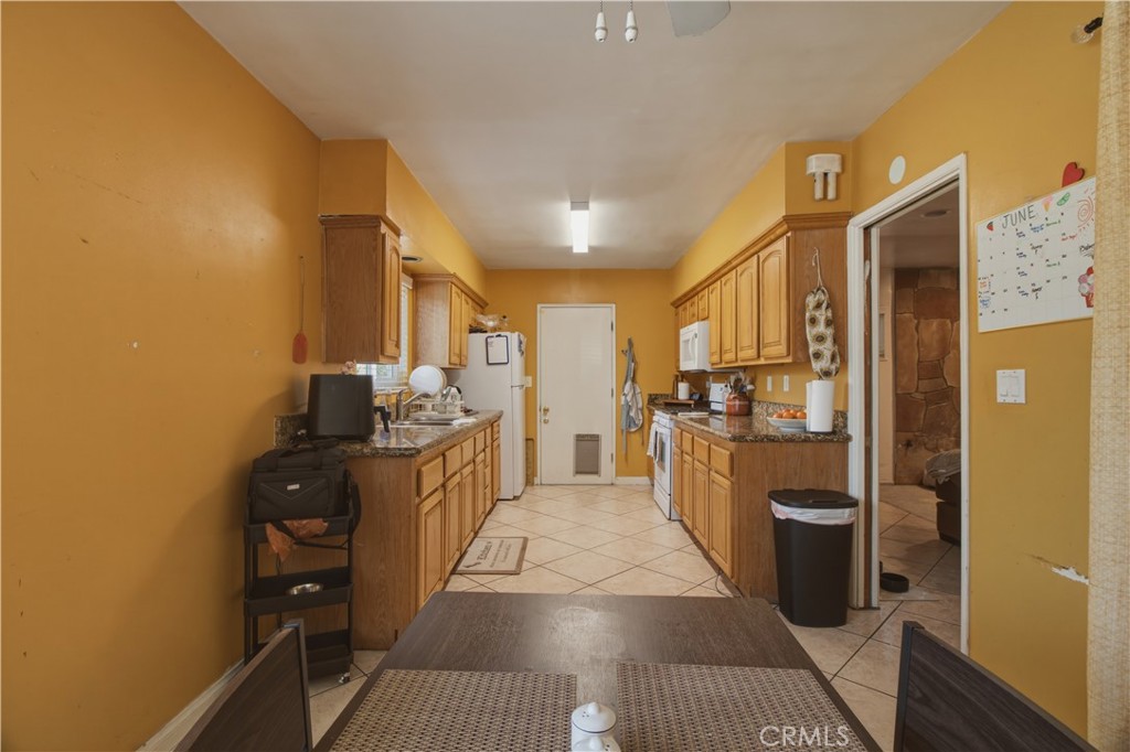 910 West George Street Banning, CA 92220 - Photo 12 of 34