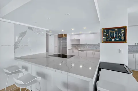 $2,599,000 | 3 Grove Isle Drive, Unit C1802, Coconut Grove, FL 33133