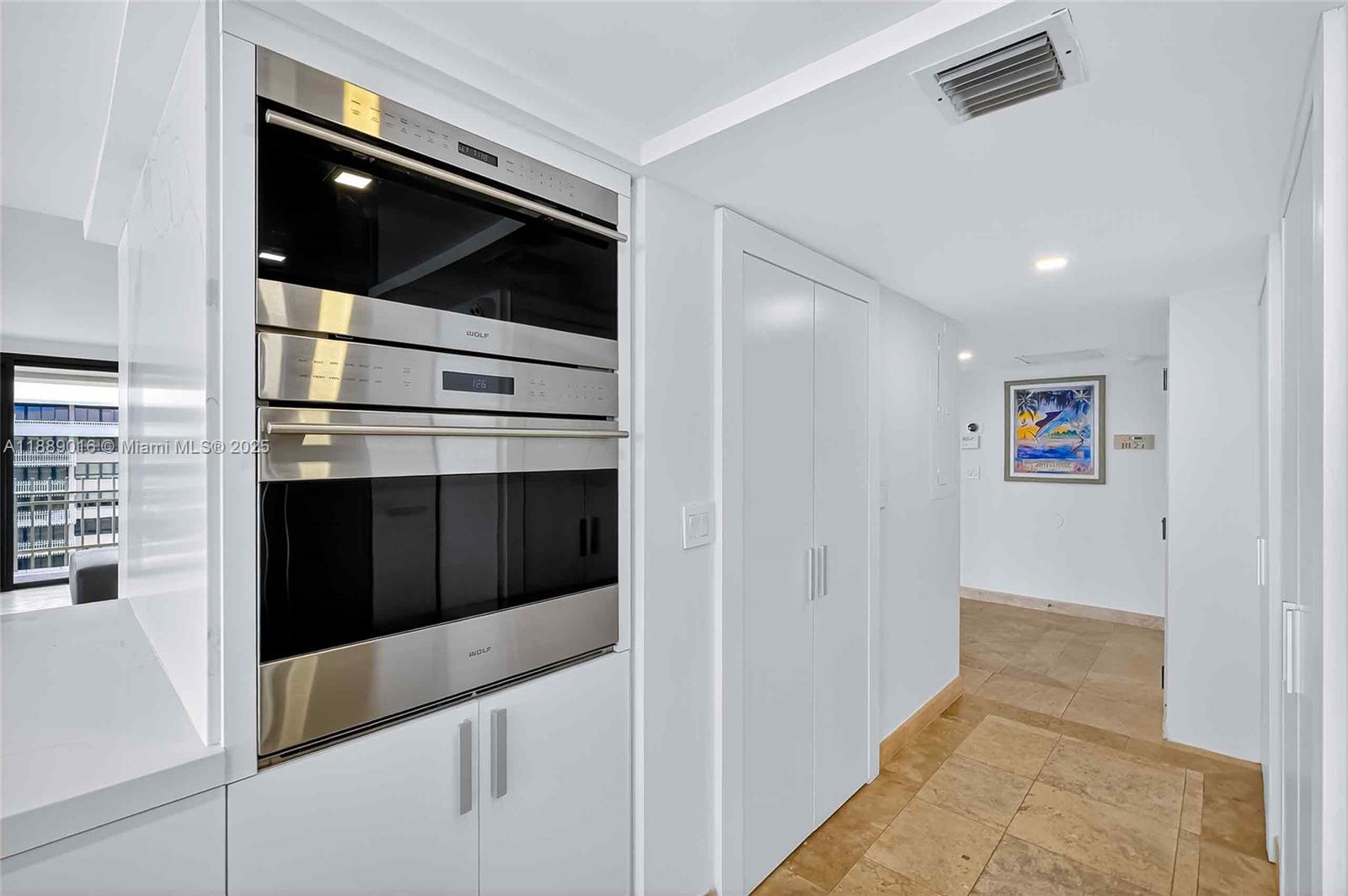 3 Grove Isle Drive, Unit C1802 Coconut Grove, FL 33133 - Photo 22 of 56