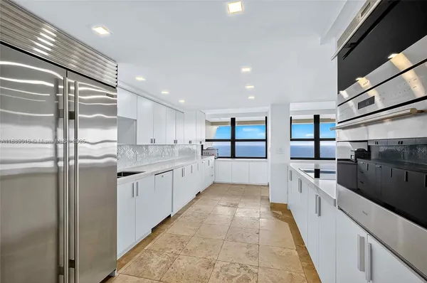 $2,495,000 | 3 Grove Isle Drive, Unit C1802, Coconut Grove, FL 33133