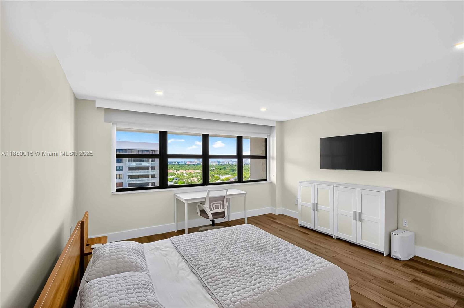 3 Grove Isle Drive, Unit C1802 Coconut Grove, FL 33133 - Photo 33 of 56