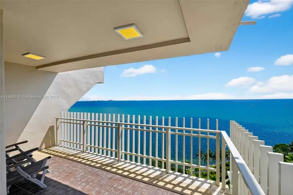 $2,495,000 | 3 Grove Isle Drive, Unit C1802, Coconut Grove, FL 33133