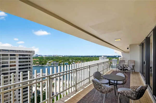 $2,495,000 | 3 Grove Isle Drive, Unit C1802, Coconut Grove, FL 33133