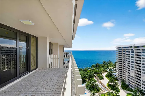 $2,495,000 | 3 Grove Isle Drive, Unit C1802, Coconut Grove, FL 33133