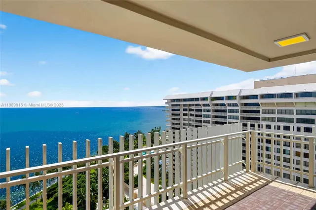 $2,599,000 | 3 Grove Isle Drive, Unit C1802, Coconut Grove, FL 33133