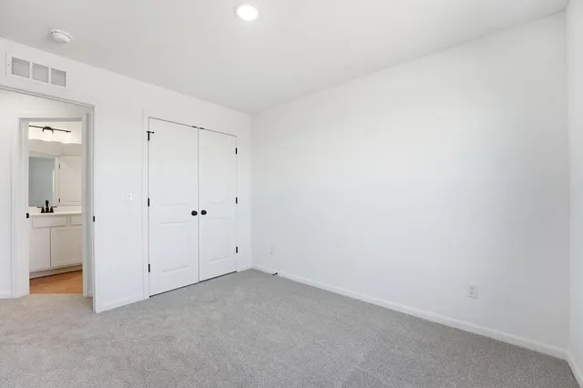 $274,239 | 27319 Acacia Drive, Lee's Summit, MO 64086