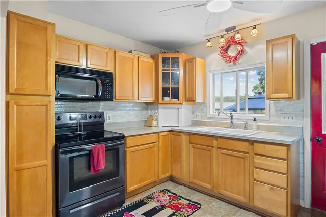 $244,900 | 6 Waterloo Street, Galen, NY 14433