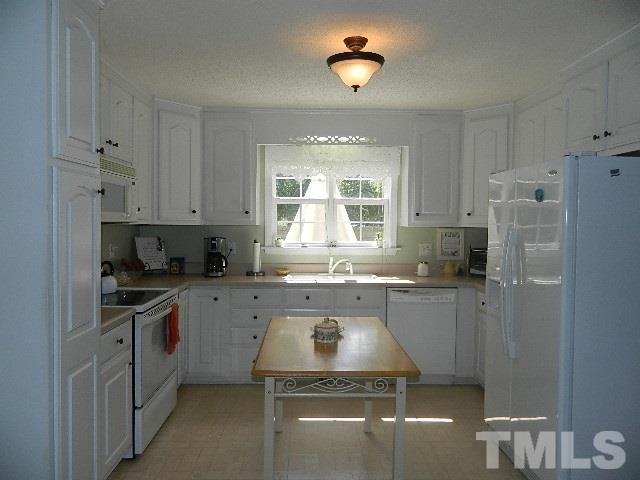 11 Line Drive Raleigh, NC 27603 - Photo 9 of 25 Gallery Image 9