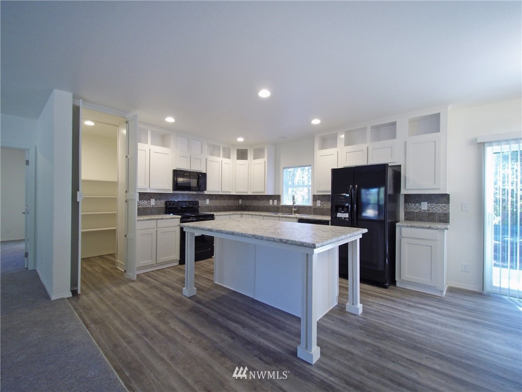 193 Madrona Way Sequim, WA 98382 - Photo 4 of 25 Gallery Image 4