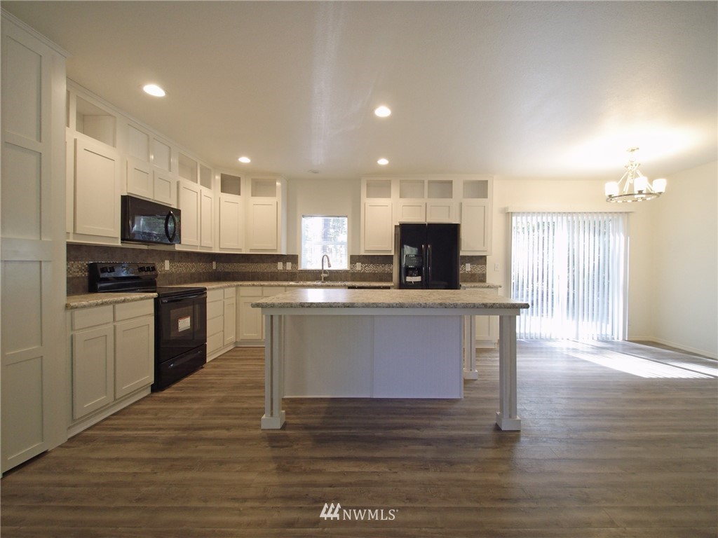 193 Madrona Way Sequim, WA 98382 - Photo 6 of 25 Gallery Image 6